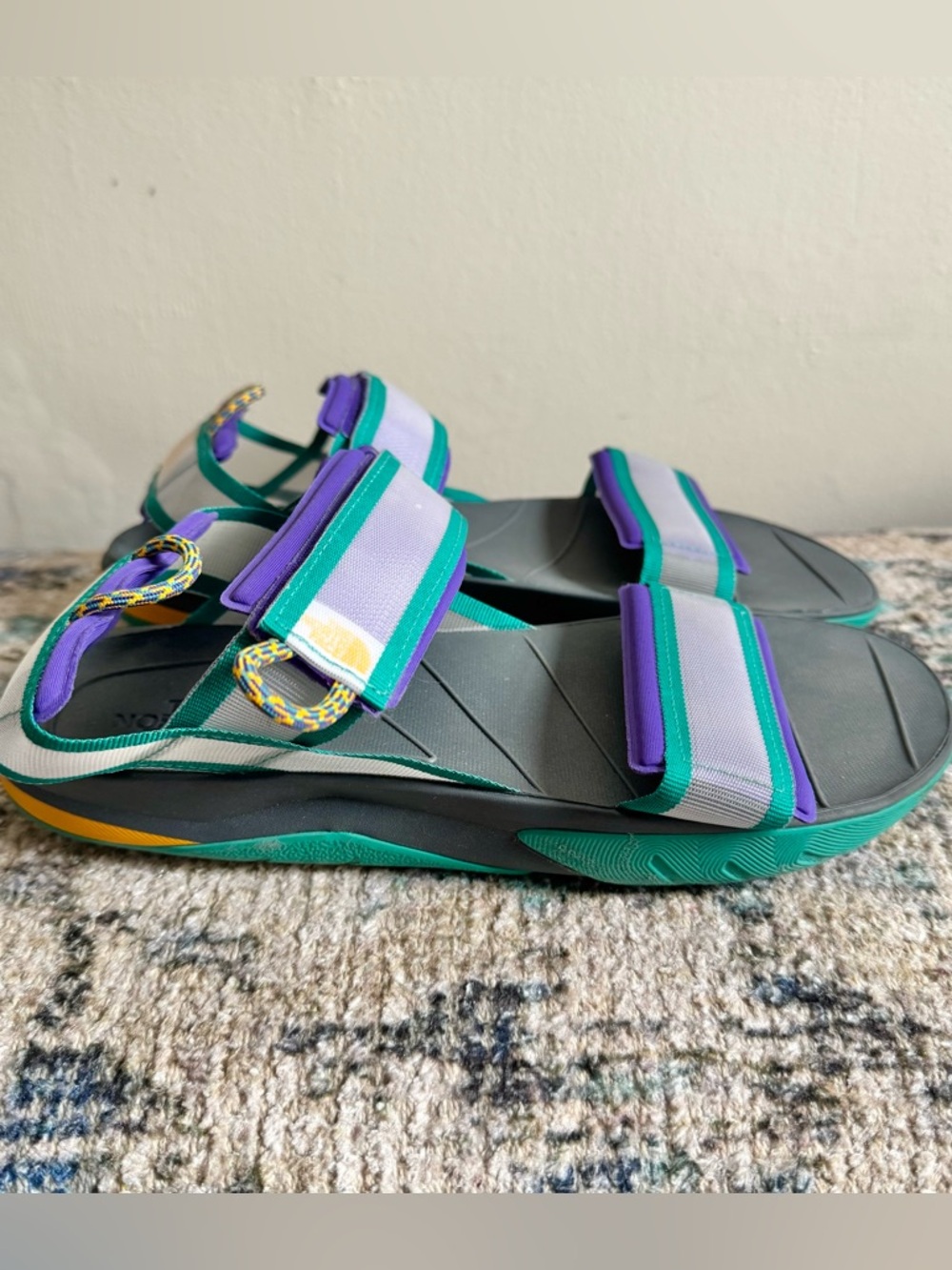 The North Face Women's Skeena Sport  Sandals  Porcelain Green/Peak Purple Size 7